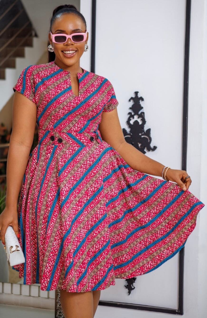 Mae Otti Dress Womens 2XL African Print Knee Length V Neck Back Zip XC Fast Ship